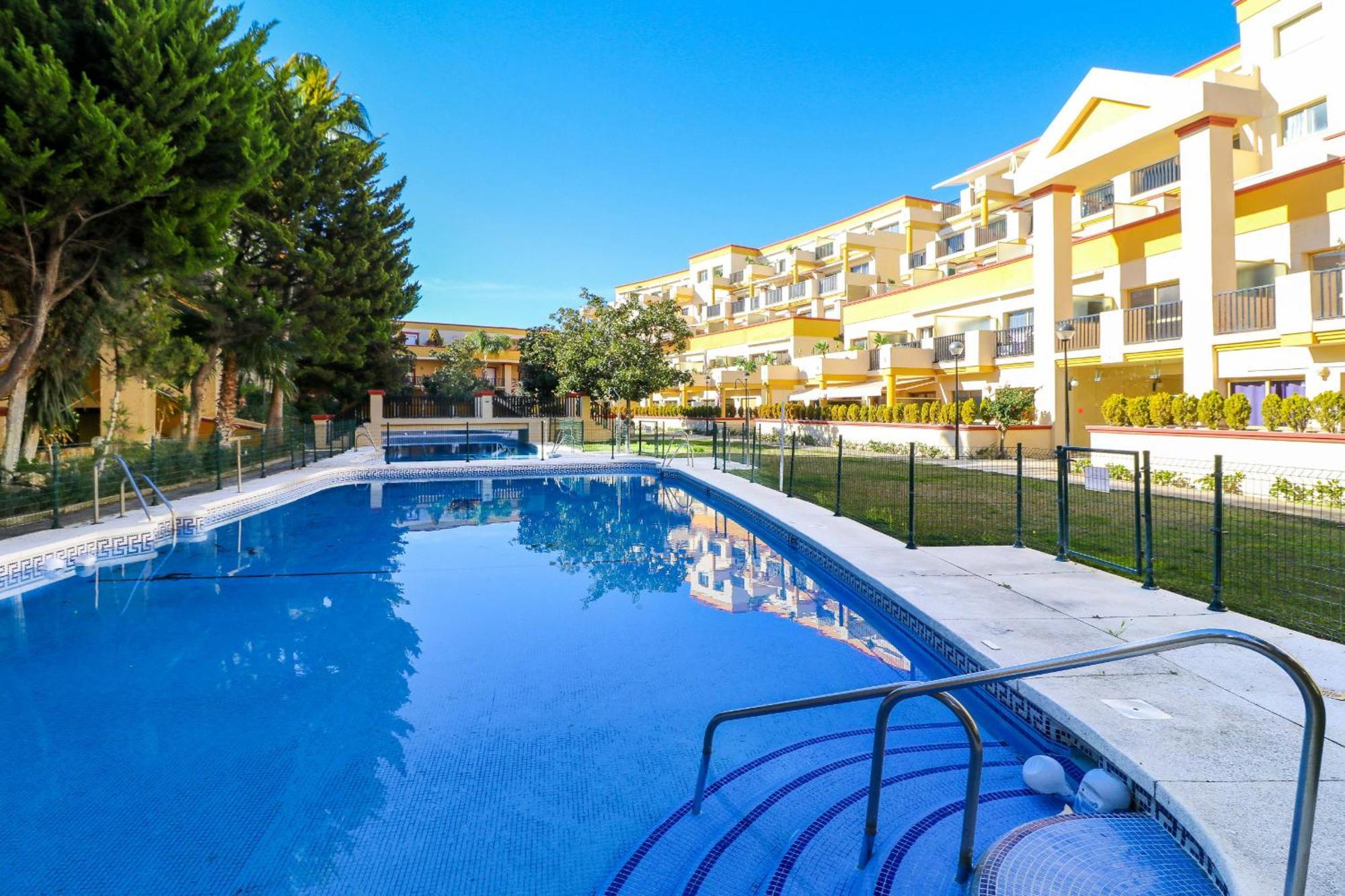 Romana Playa Apartment By The Beach Marbella Exteriör bild